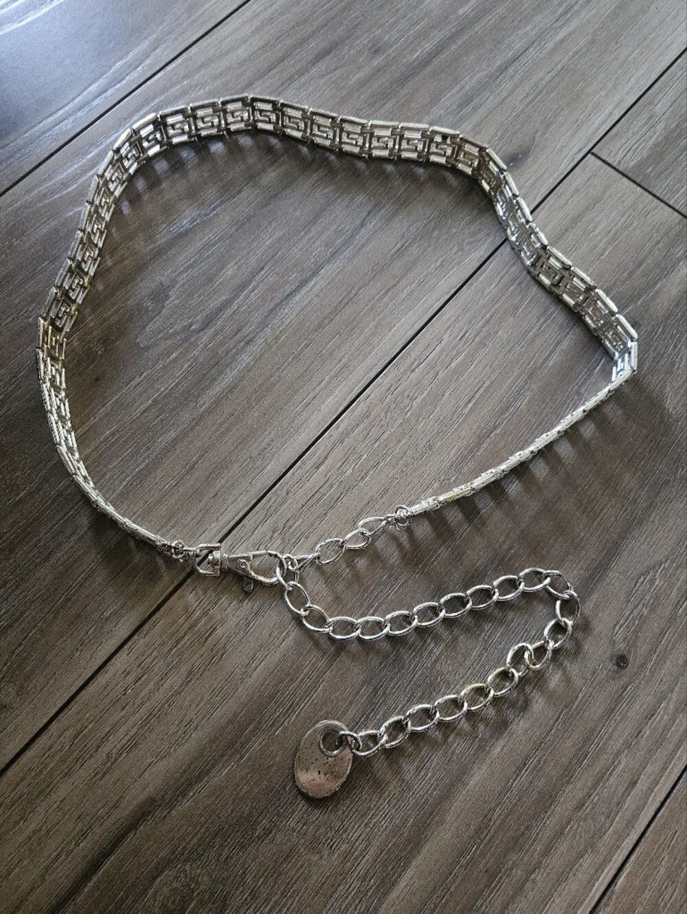Silver Chain Link Women’s Belt - Fashion Accessory
